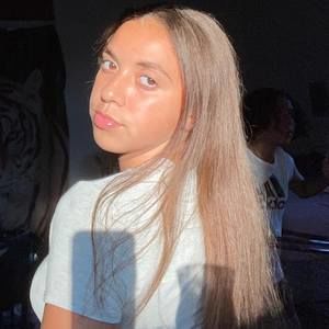 Meet your Posher, Alanna